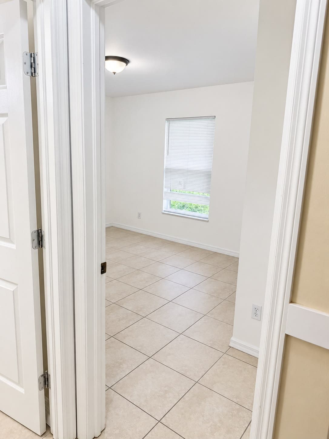 30th Street Duplex, view 9