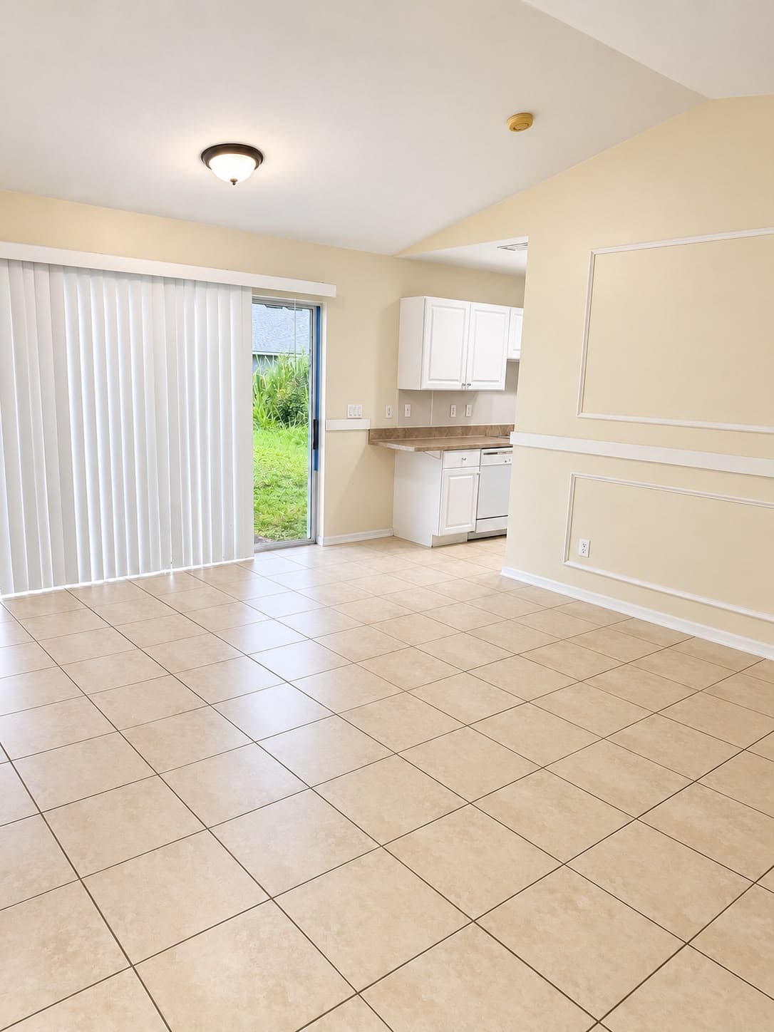 30th Street Duplex, view 10