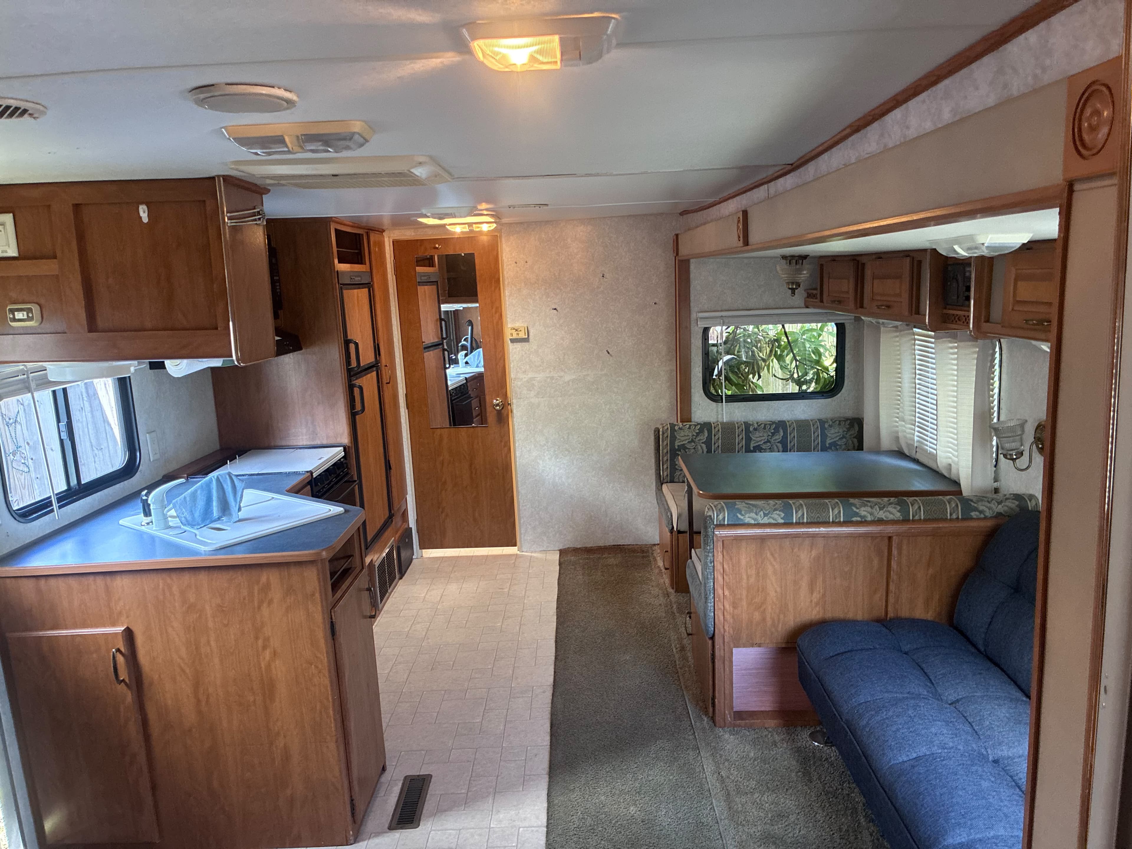 The 114th Ave Coach, view 4
