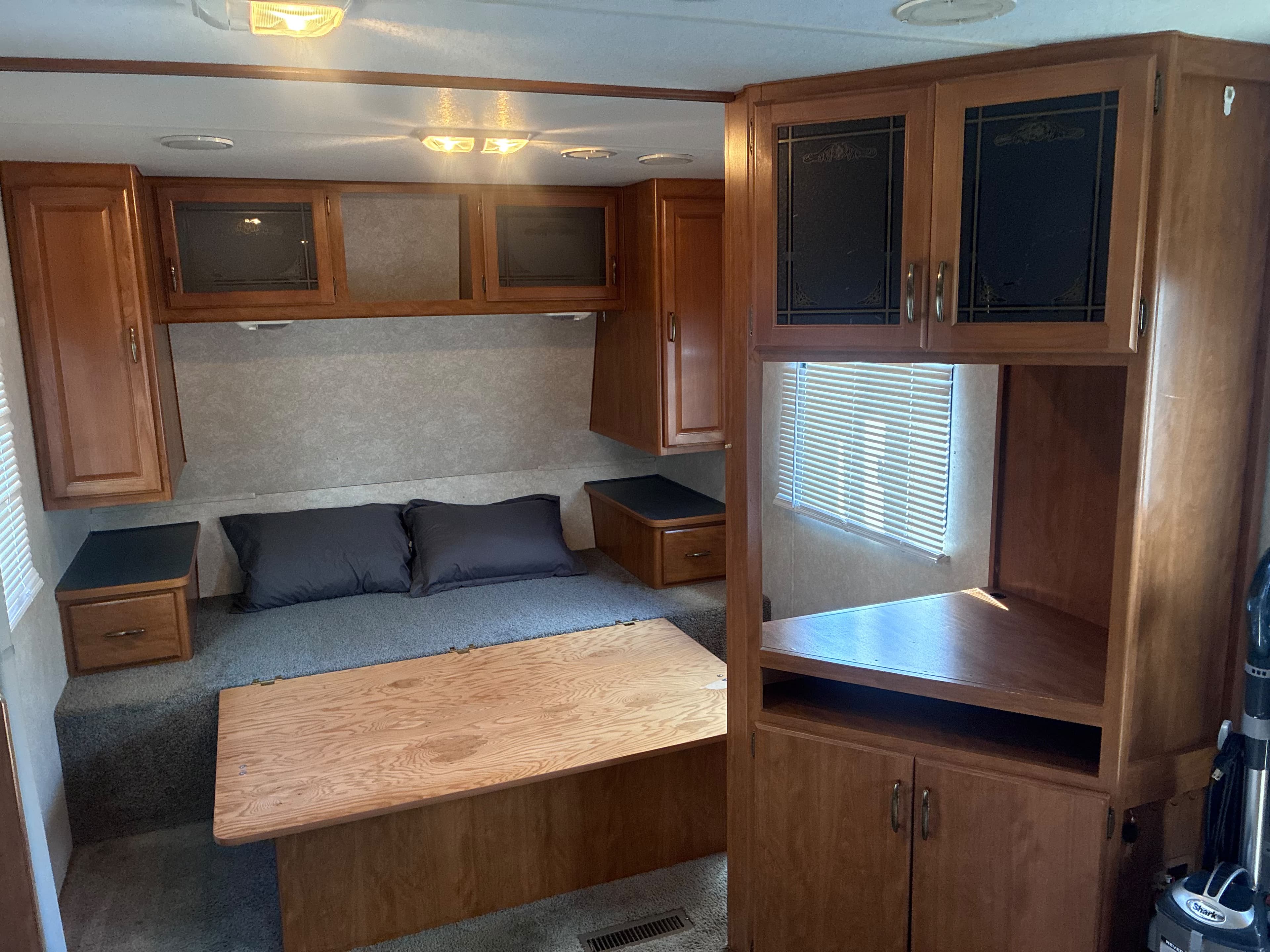 The 114th Ave Coach, view 10