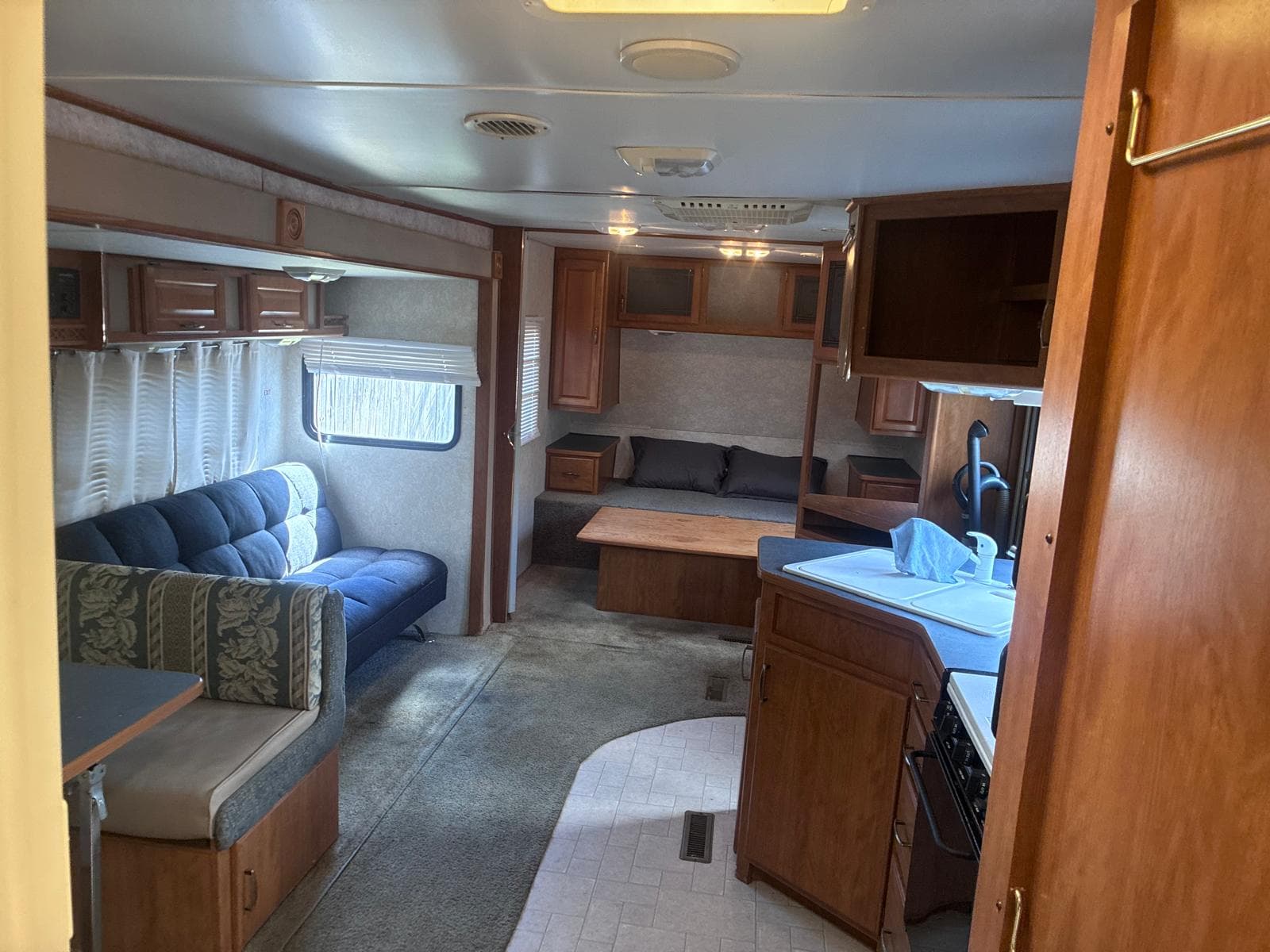 The Havilan Coach, view 8
